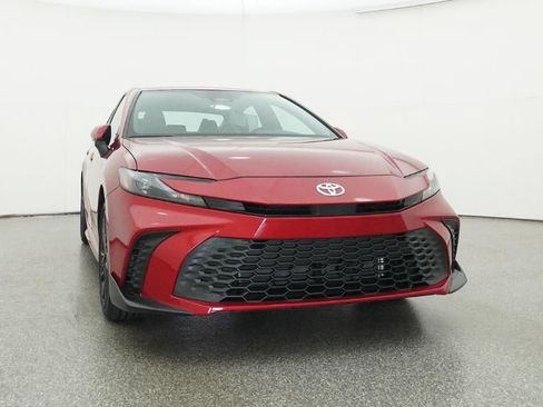 New 2026 Toyota Camry SE FWD image 30