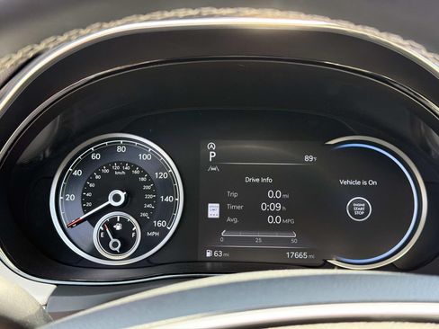 Used 2024 Genesis GV70 2.5T w/ Advanced Package AWD/4WD image 18