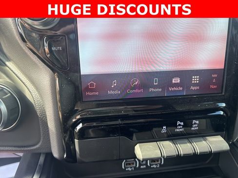 New 2025 RAM 1500 Big Horn image 19