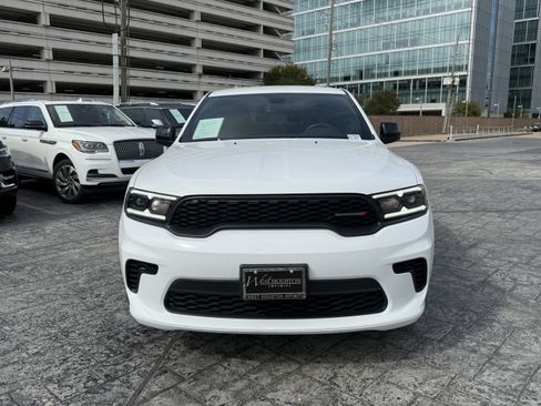 Used 2025 Dodge Durango GT image 2