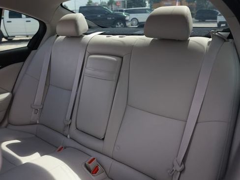 Used 2018 INFINITI Q50 Luxe w/ Cargo Package (L95) RWD image 11