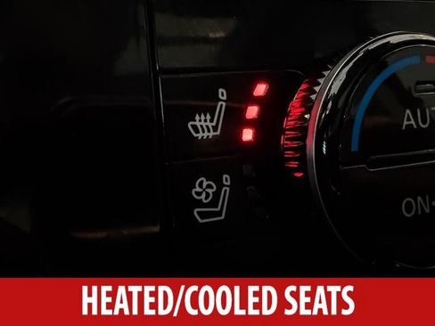 Used 2023 Nissan Pathfinder Platinum w/ Lighting Package (N93) image 19