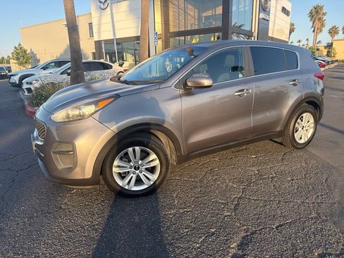 Used 2017 Kia Sportage LX FWD image 5