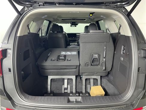 New 2026 Kia Carnival SX image 19