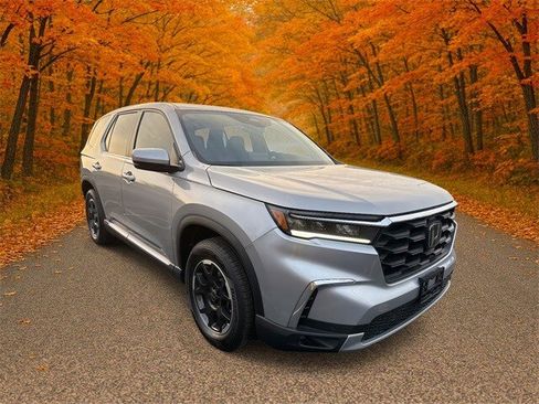 Used 2025 Honda Pilot EX-L image 1