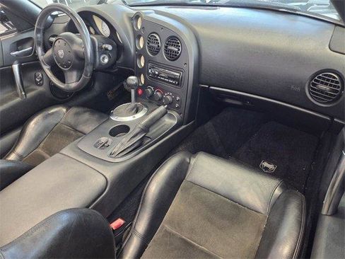 Used 2004 Dodge Viper SRT-10 image 12