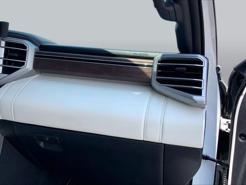 Used 2023 Toyota Sequoia Capstone RWD image 18