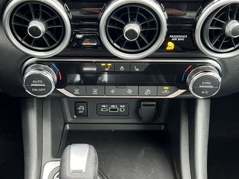 Used 2025 Nissan Sentra SV w/ All-Weather Package image 28