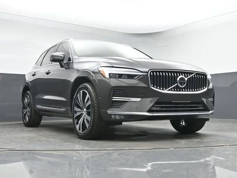 Used 2023 Volvo XC60 B5 Plus w/ Protection Package AWD/4WD image 33