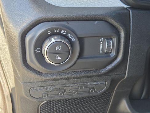 New 2026 Jeep Gladiator Sport image 21