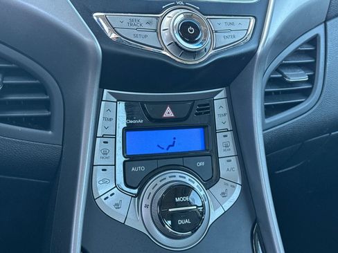 Used 2013 Hyundai Elantra Limited w/ Technology Pkg image 25