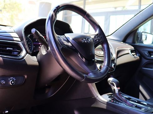 Used 2022 Chevrolet Equinox RS w/ RS Leather Package FWD image 40