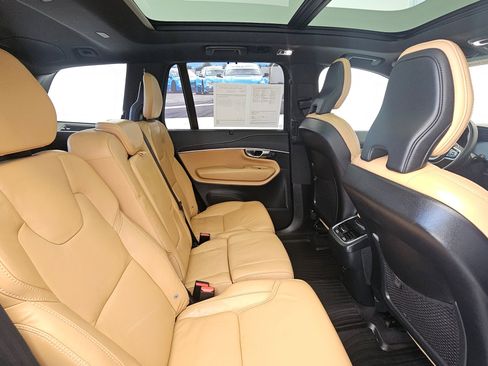 Certified 2022 Volvo XC90 T6 Inscription w/ Advanced Package image 16