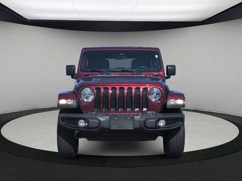 Used 2021 Jeep Wrangler Unlimited Sahara AWD/4WD image 3