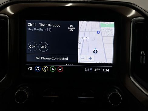 Used 2022 Chevrolet Silverado 1500 High Country w/ Technology Package image 23