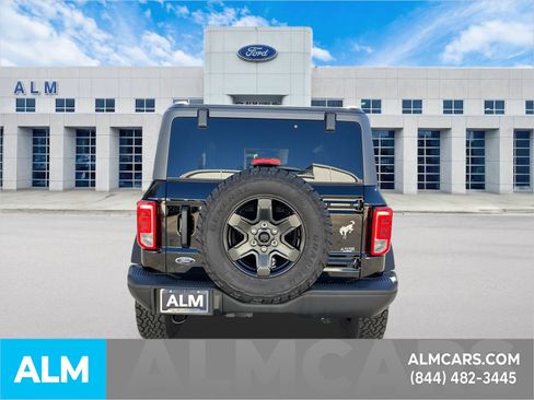 Used 2024 Ford Bronco Black Diamond image 6