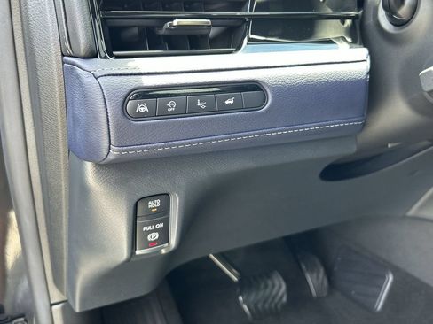 Certified 2026 INFINITI QX80 4WD image 17