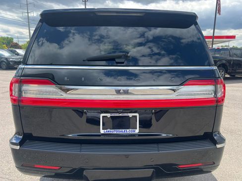 Used 2019 Lincoln Navigator Black Label AWD/4WD image 8