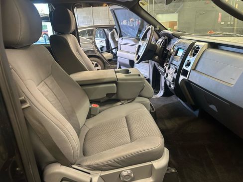 Used 2014 Ford F150 XLT w/ Equipment Group 302A Luxury AWD/4WD image 14