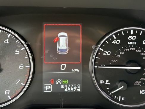 Certified 2025 Subaru Outback Limited AWD/4WD image 33