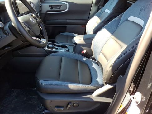 New 2025 Ford Bronco Sport Outer Banks w/ Outer Banks Tech Package+ AWD/4WD image 13