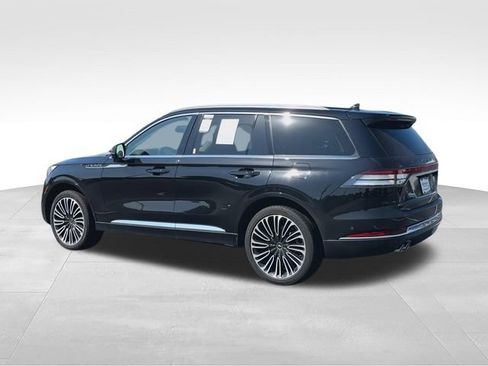 Used 2024 Lincoln Aviator Black Label AWD/4WD image 6