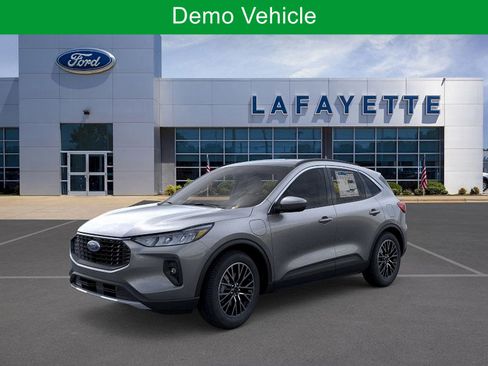 New 2025 Ford Escape SE FWD image 1
