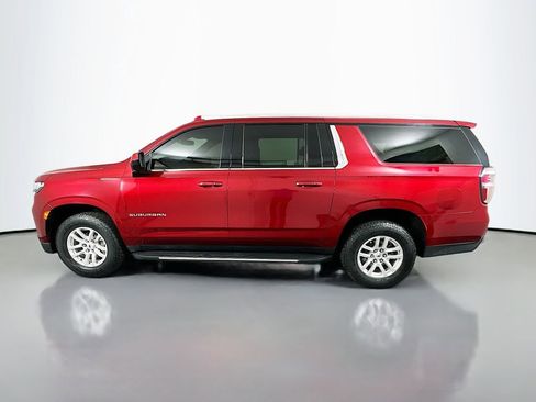 Used 2021 Chevrolet Suburban LT RWD image 8