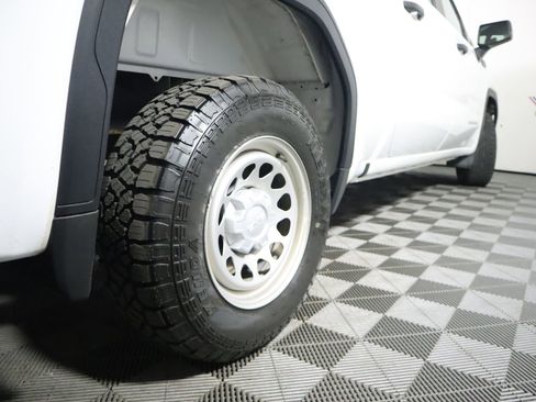 Used 2024 GMC Sierra 1500 Pro w/ Trailering Package AWD/4WD image 9