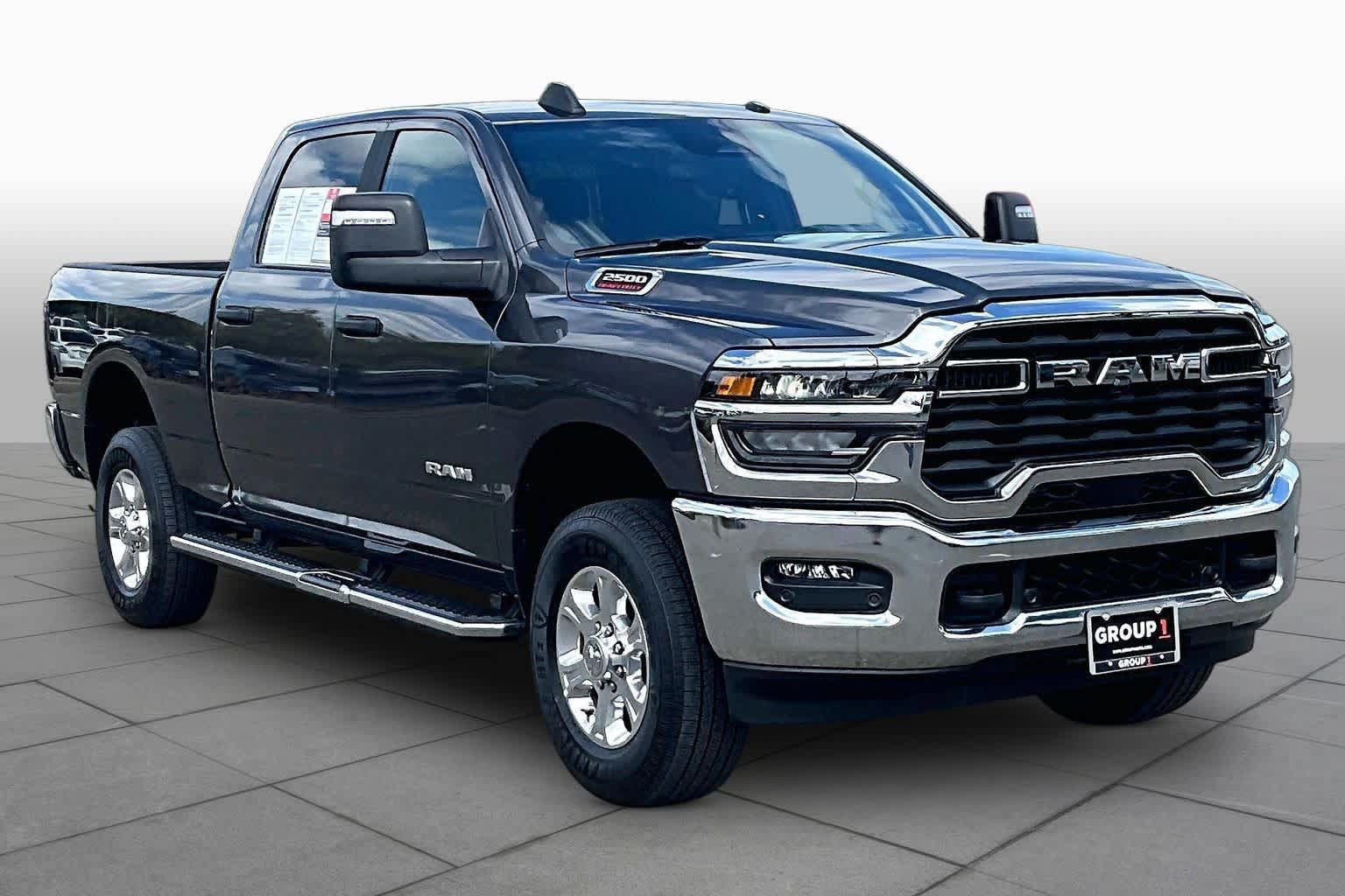 Used 2025 RAM 2500 Big Horn AWD/4WD image 2