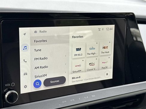 Used 2025 Toyota Prius LE image 18