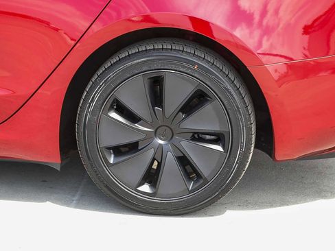 Used 2024 Tesla Model 3 Standard Range RWD image 11
