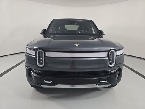 Used 2024 Rivian R1T Adventure AWD/4WD image 8