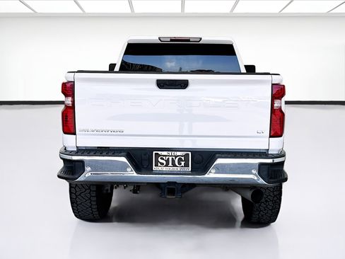 Used 2021 Chevrolet Silverado 2500 LT w/ All Star Edition AWD/4WD image 5