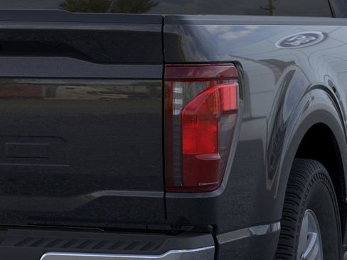 New 2025 Ford F150 XL w/ Equipment Group 103A High image 21