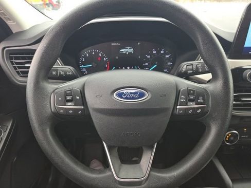Used 2021 Ford Escape SE image 15