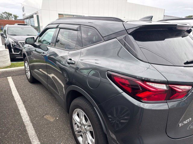 Used 2020 Chevrolet Blazer LT FWD image 2