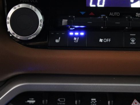 Used 2025 Toyota Tundra 1794 Edition AWD/4WD image 23