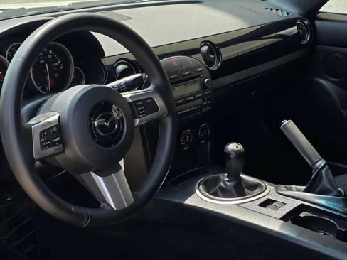 Used 2008 MAZDA MX-5 Miata Sport w/ Convenience Pkg RWD image 11