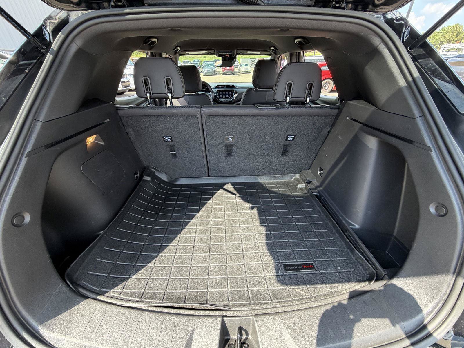 Used 2023 Chevrolet TrailBlazer RS w/ Convenience Package FWD image 20