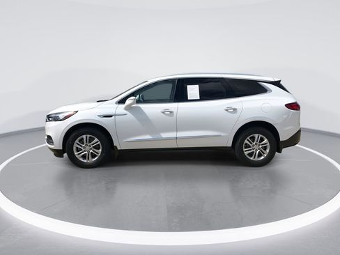 Used 2019 Buick Enclave Essence image 5