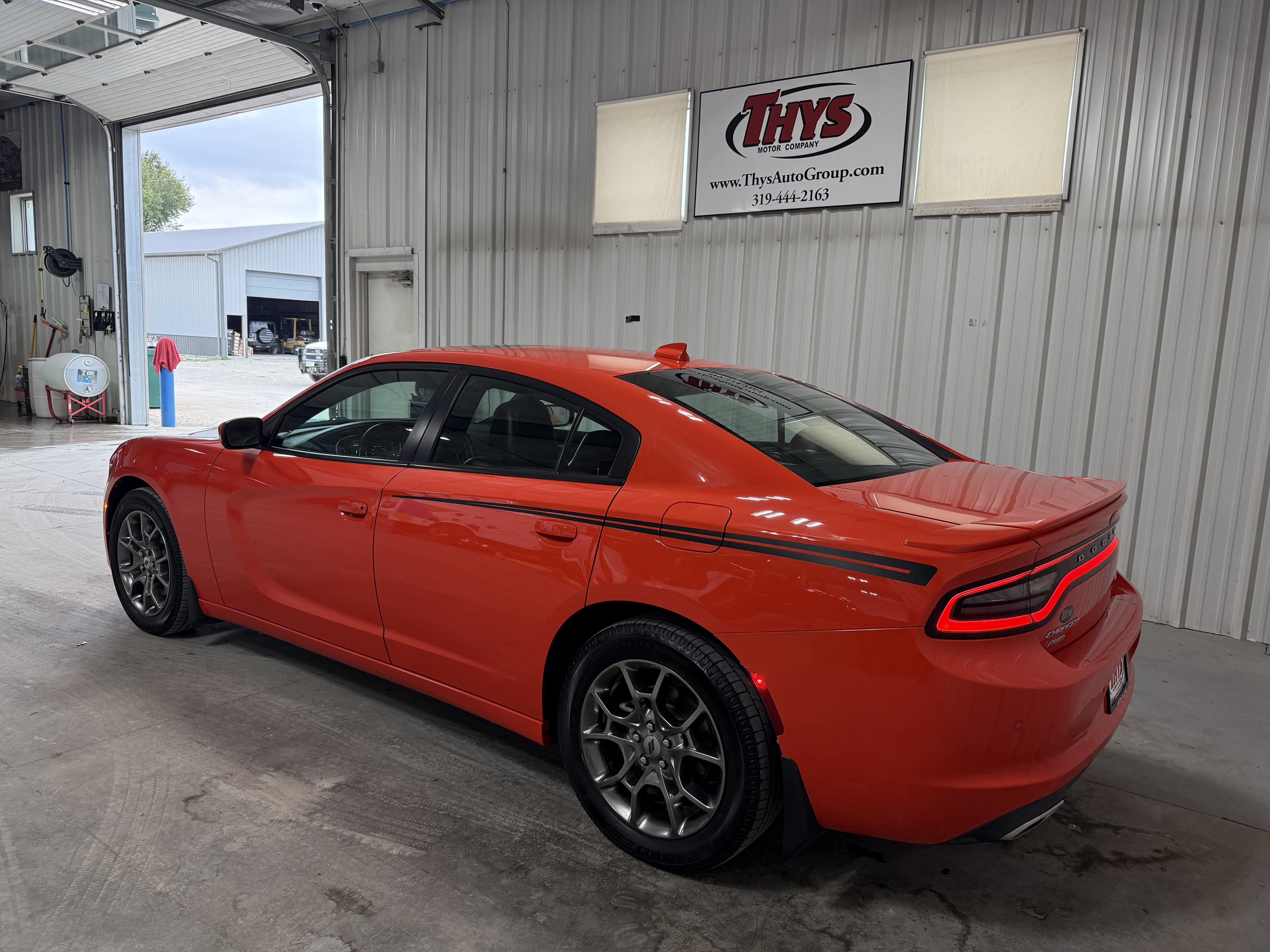 Used 2017 Dodge Charger SXT w/ AWD Plus Group image 13