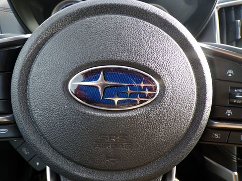 Used 2023 Subaru Forester Premium AWD/4WD image 33