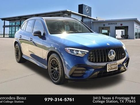 Used 2025 Mercedes-Benz GLC 43 AMG 4MATIC image 3