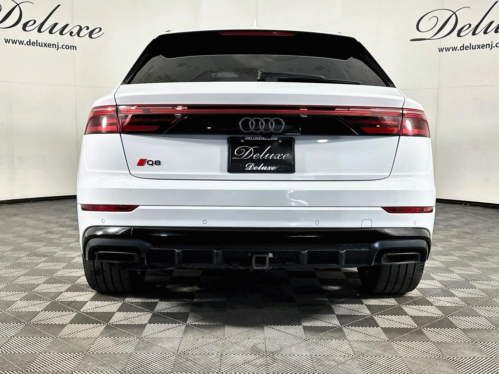 Used 2025 Audi Q8 Prestige w/ Prestige Package AWD/4WD image 5
