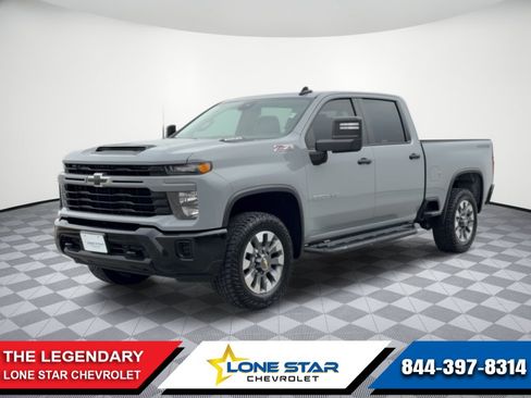 Used 2024 Chevrolet Silverado 2500 Custom w/ Custom Value Package AWD/4WD image 1