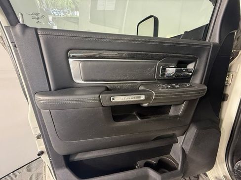Used 2018 RAM 2500 Limited AWD/4WD image 16