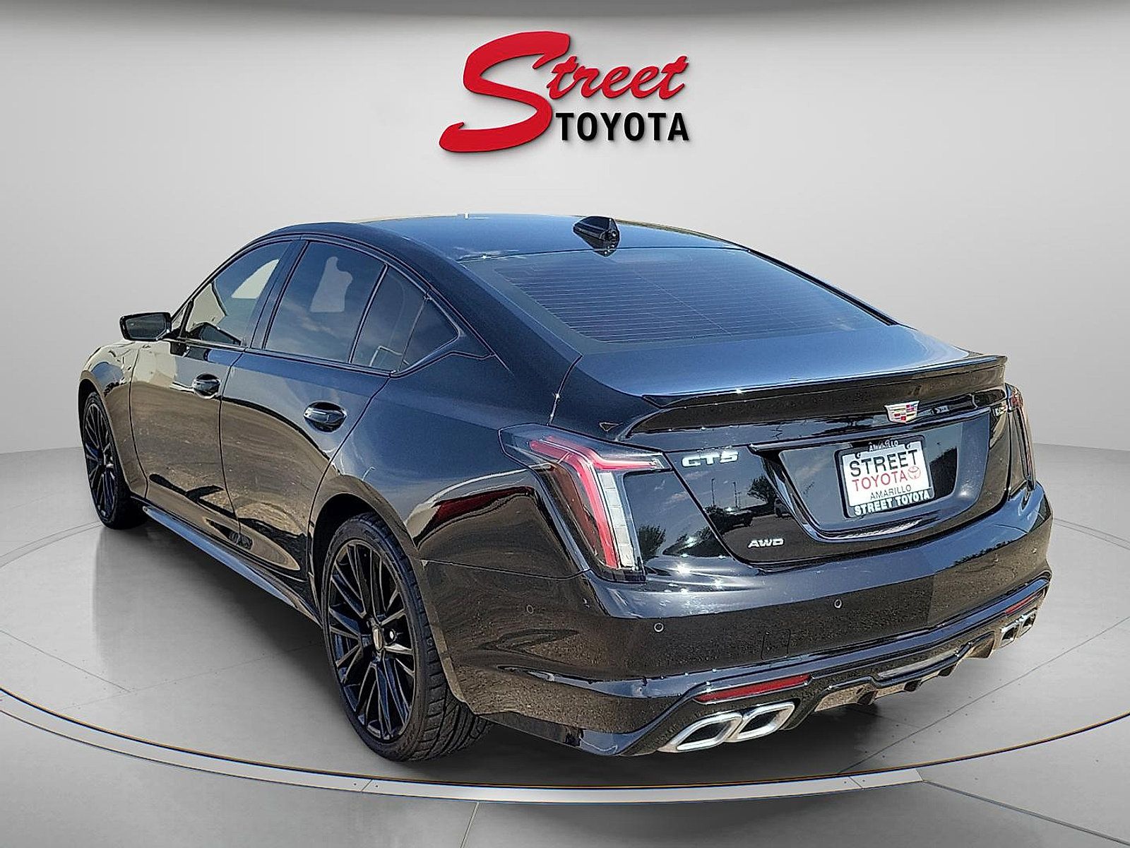 Used 2024 Cadillac CT5 V w/ Super Cruise 2 Package AWD/4WD image 2