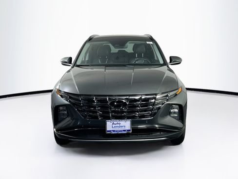 Used 2023 Hyundai Tucson Limited w/ Winter Package AWD/4WD image 2