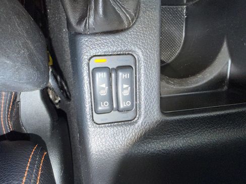 Used 2016 Subaru Crosstrek 2.0i Limited w/ Popular Package #2 image 18